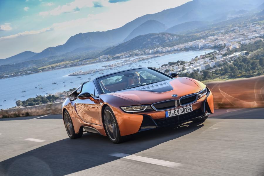  BMW i8 Roadster (I15) 2018 года  (WW) (фото 149 из 198)